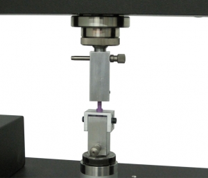 Axial-torsion testing on luer locks