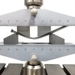 4-point bend test on a bone screw (after)