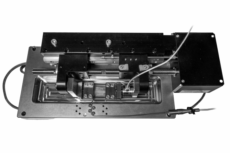 eXpert-4200-microtester-single-screw-with-bath-top