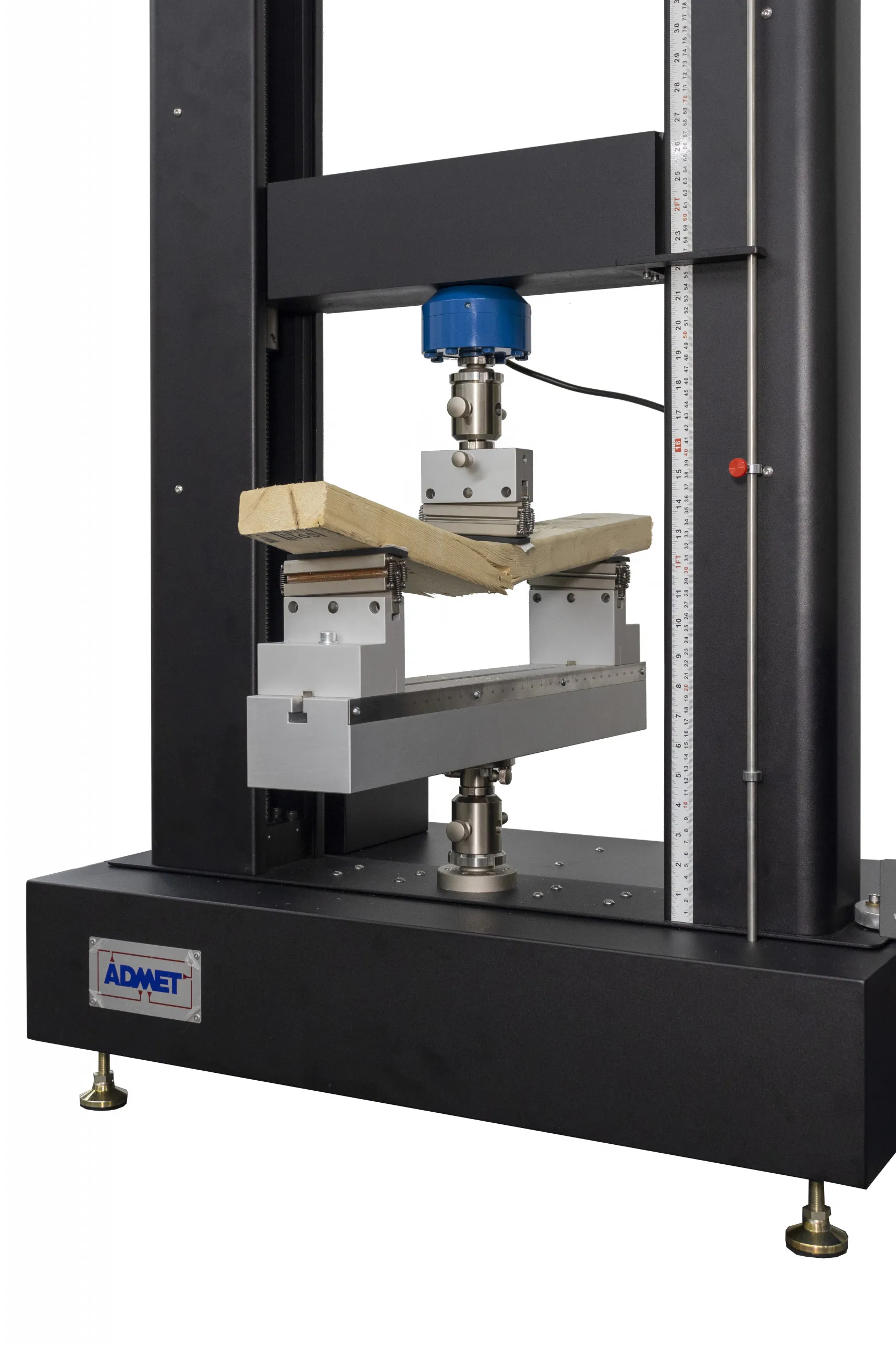 3 point bend test on a 2 by 4 piece of wood