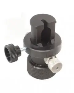 One type of grip for testing structural bolts