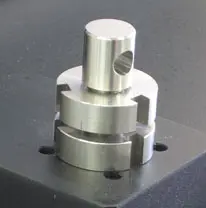 male end adapter for tensile testing grips